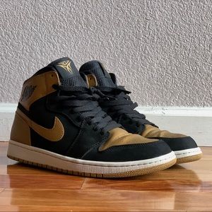 Air Jordan 1 Retro High 'Melo'